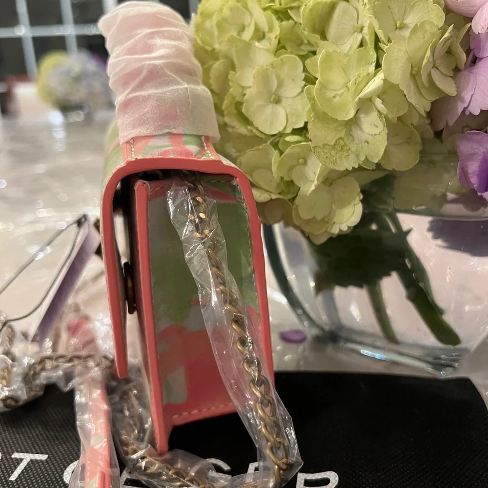 Kurt Geiger London Bond Top Handle Coral Green Crossbody NWT - Picture 7 of 7